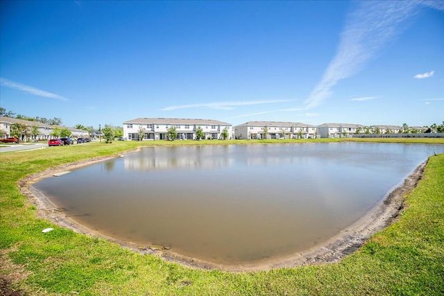 6338 FAIRMONT LANE, Palmetto, FL 34221