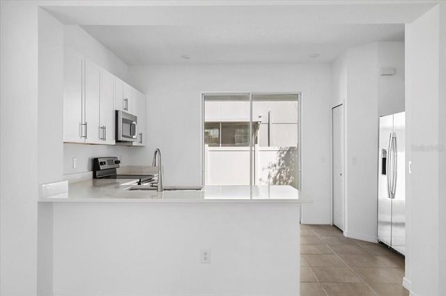 6338 FAIRMONT LANE, Palmetto, FL 34221