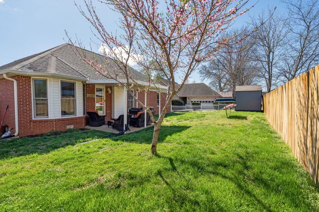 223 Richmond Dr, Smyrna, TN 37167