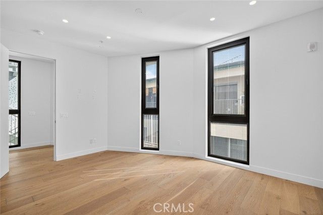 1253 N Sweetzer 3, West Hollywood, CA 90069