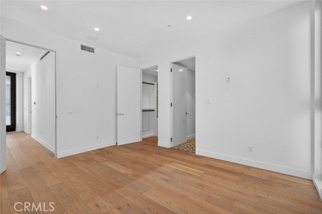 1253 N Sweetzer 3, West Hollywood, CA 90069