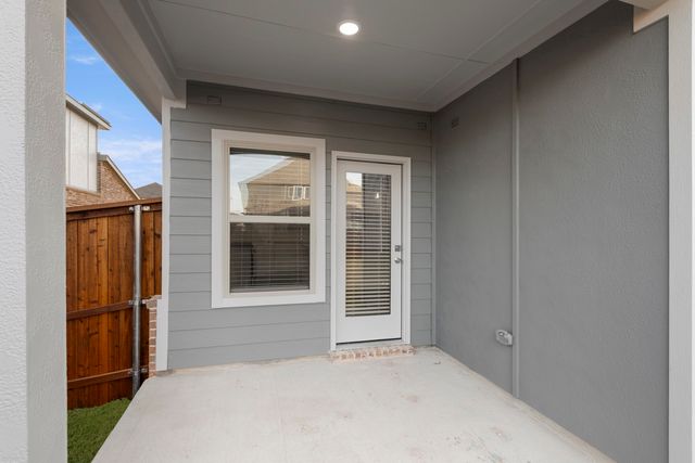 2404 Overlook Drive, Melissa, TX 75454