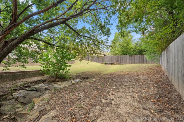 9311 N 139th East Avenue, Owasso, OK 74055