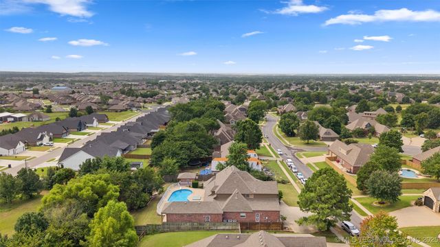 9311 N 139th East Avenue, Owasso, OK 74055