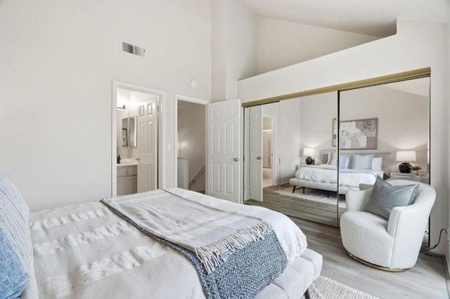 1045 Summershore Court, San Jose, CA 95122