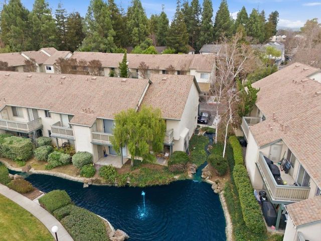 1045 Summershore Court, San Jose, CA 95122