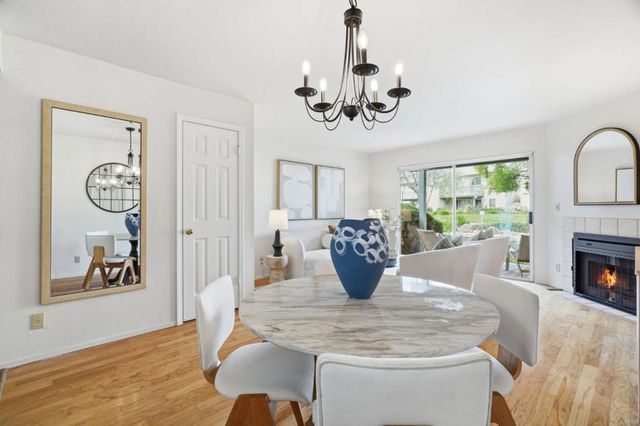 1045 Summershore Court, San Jose, CA 95122