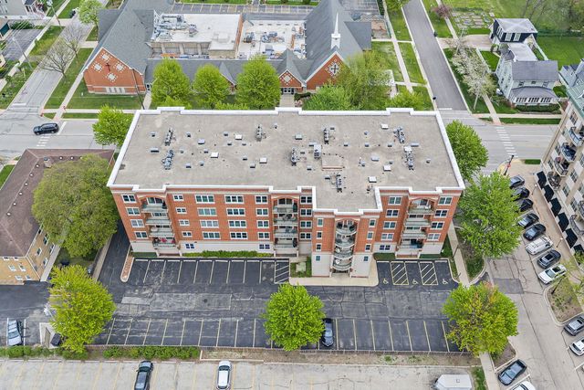 104 N Plum Grove Road 504, Palatine, IL 60067