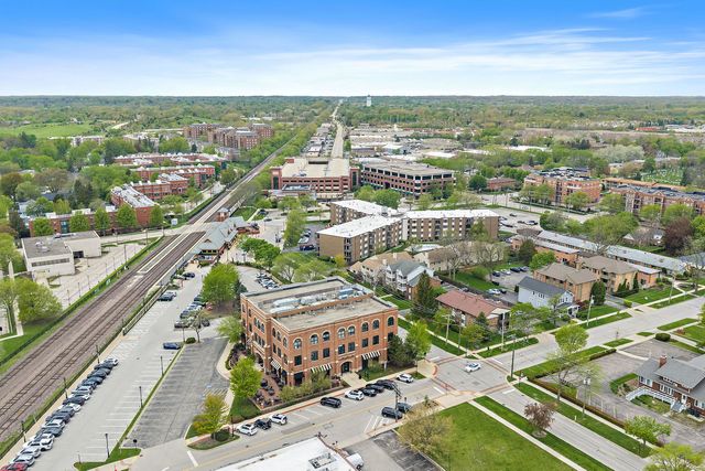 104 N Plum Grove Road 504, Palatine, IL 60067