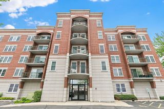 104 N Plum Grove Road 504, Palatine, IL 60067