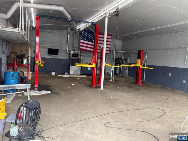 14 Bloomfield, Paterson, NJ 07503