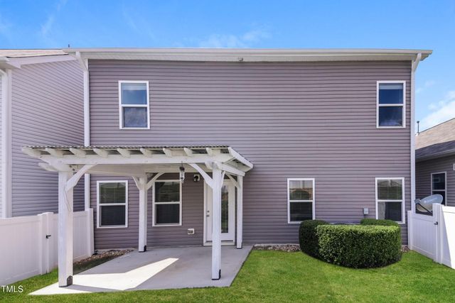 35 Pathway Drive, Clayton, NC 27527