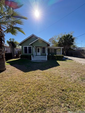 702 Patton, San Antonio, TX 78237