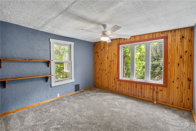 101 Weber Rd, Aleppo, PA 15143