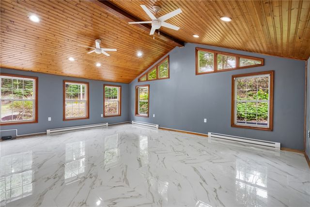 101 Weber Rd, Aleppo, PA 15143