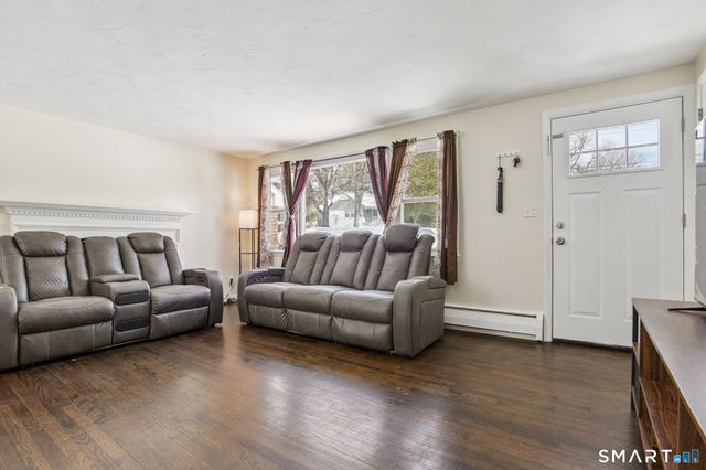 114 Colony Street, Hamden, CT 06518