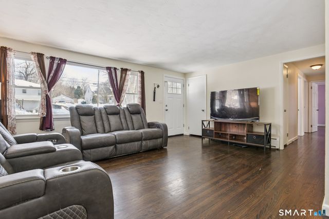 114 Colony Street, Hamden, CT 06518