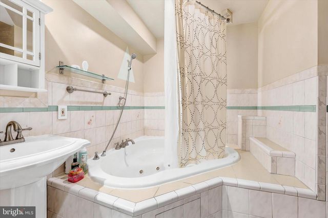 1317 SOUTH ST, Philadelphia, PA 19147