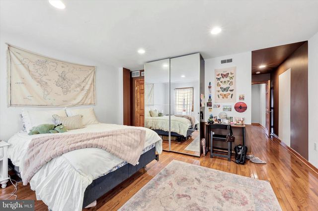 1317 SOUTH ST, Philadelphia, PA 19147