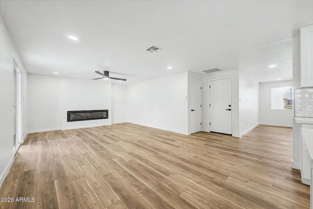 3937 E ANDORRA Drive, Phoenix, AZ 85032
