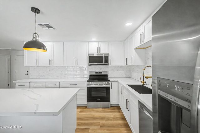 3937 E ANDORRA Drive, Phoenix, AZ 85032