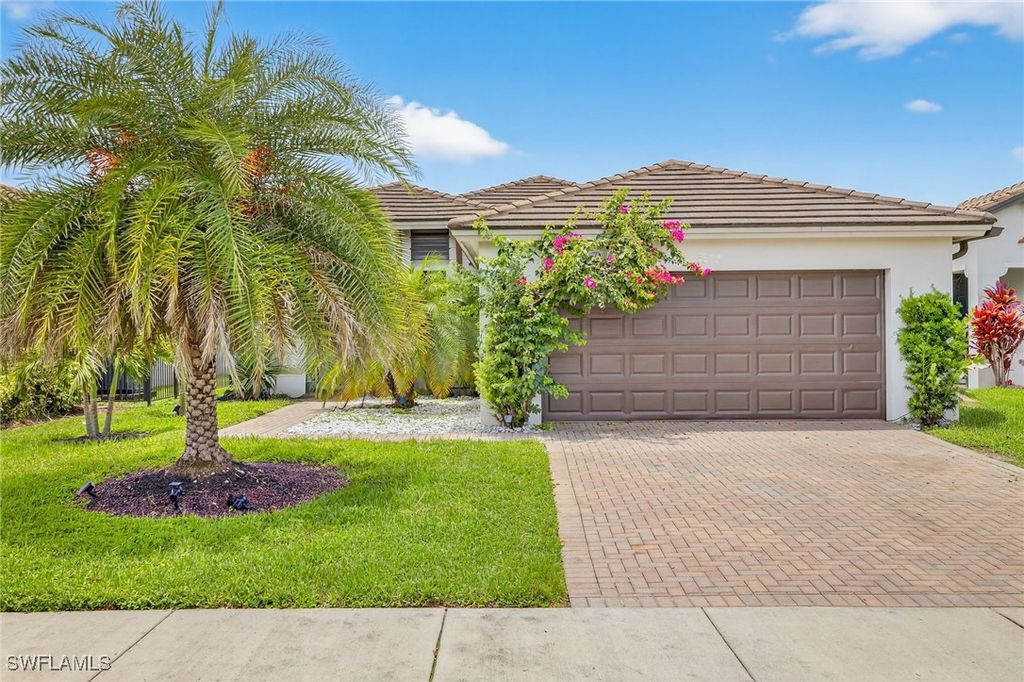5072 Arancia LN, Ave Maria, FL 34142