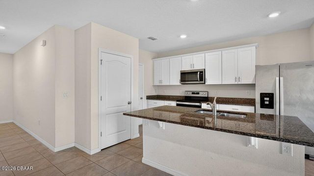 28 Bella Lago Circle, Port Orange, FL 32129