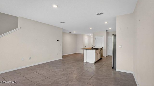 28 Bella Lago Circle, Port Orange, FL 32129