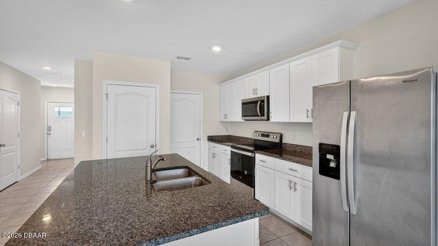 28 Bella Lago Circle, Port Orange, FL 32129