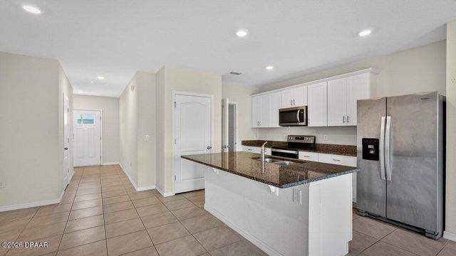28 Bella Lago Circle, Port Orange, FL 32129