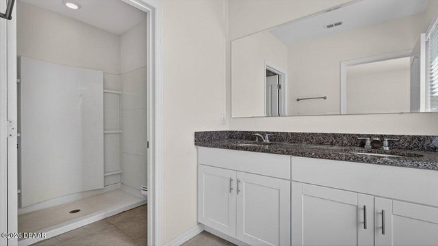 28 Bella Lago Circle, Port Orange, FL 32129