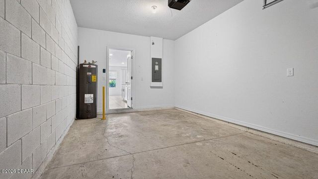 28 Bella Lago Circle, Port Orange, FL 32129