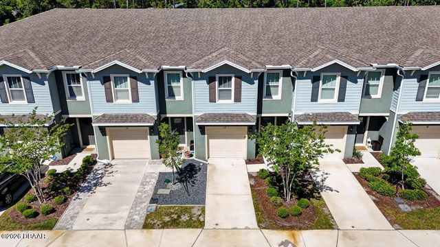 28 Bella Lago Circle, Port Orange, FL 32129