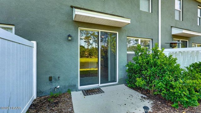 28 Bella Lago Circle, Port Orange, FL 32129