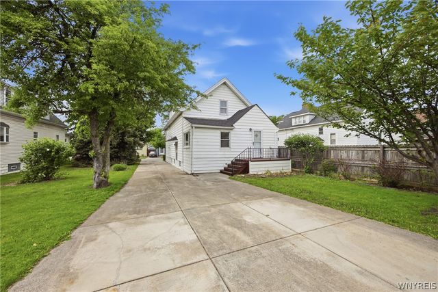 19 Reo Avenue, Cheektowaga, NY 14211