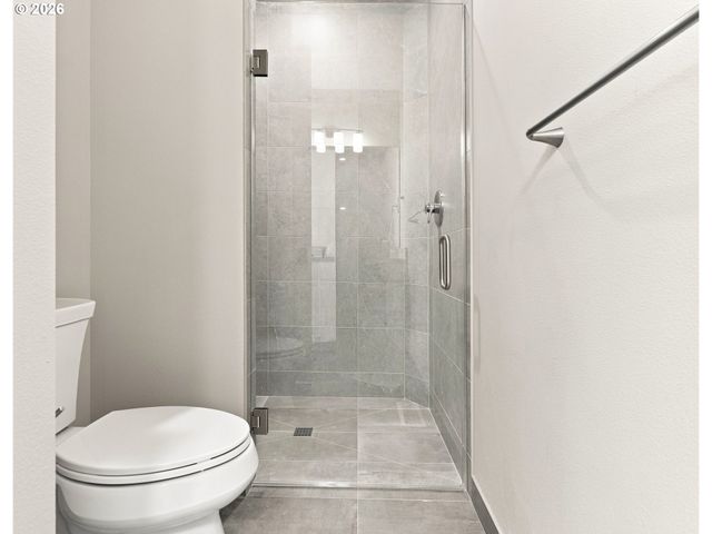 14960 Sw HAWK RIDGE Rd, Tigard, OR 97224