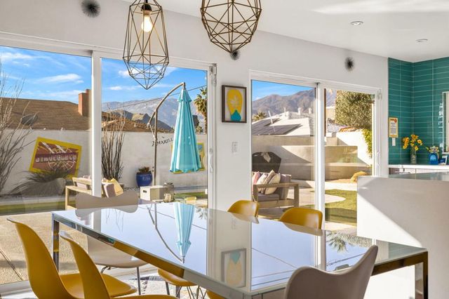 3963 E Calle San Antonio, Palm Springs, CA 92264