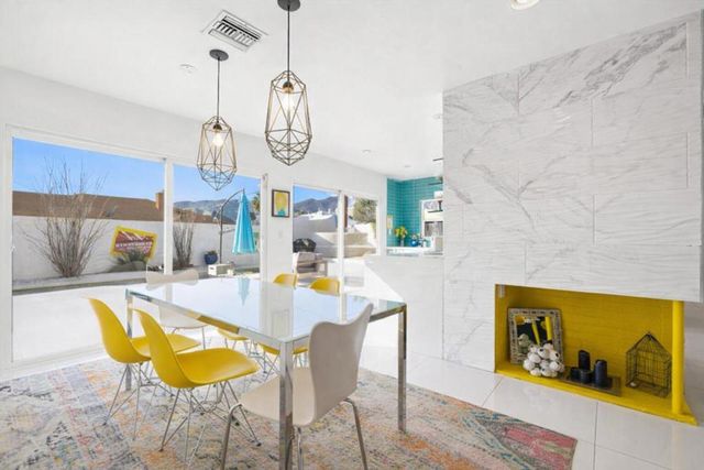 3963 E Calle San Antonio, Palm Springs, CA 92264