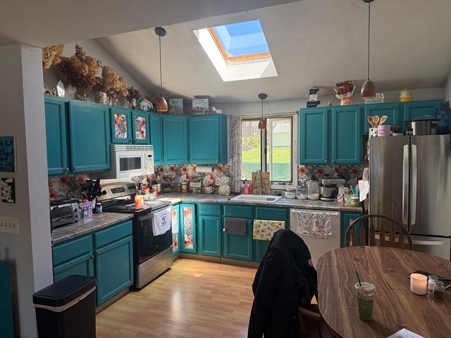 45 Orpheum Ave., Springfield, MA 01118