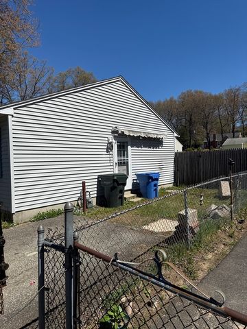 45 Orpheum Ave., Springfield, MA 01118