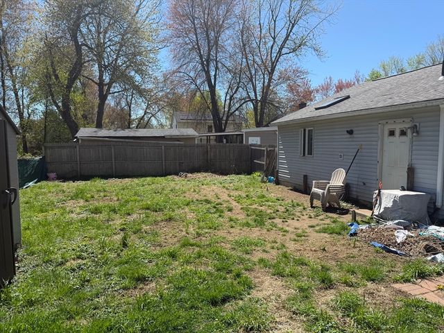 45 Orpheum Ave., Springfield, MA 01118