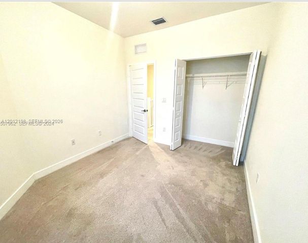 9083 NW 159th St 9083, Miami Lakes, FL 33018