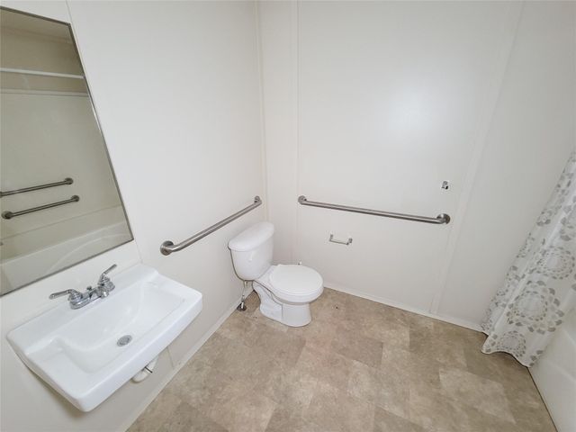 9203 Greens A, Humble, TX 77396