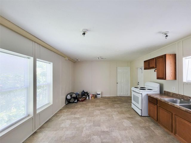 9203 Greens A, Humble, TX 77396