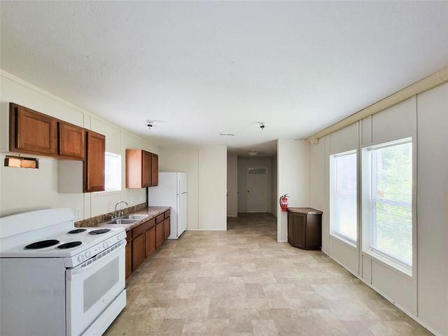 9203 Greens A, Humble, TX 77396