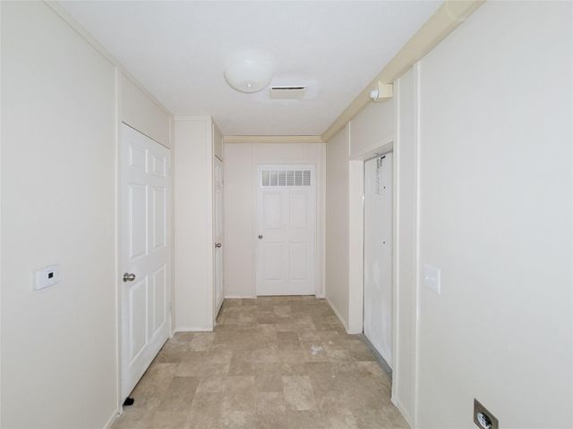 9203 Greens A, Humble, TX 77396
