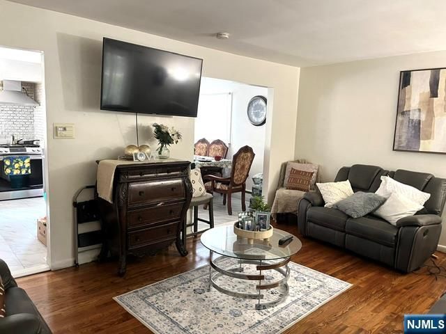 175 Euclid Avenue, Ridgefield Park, NJ 07660