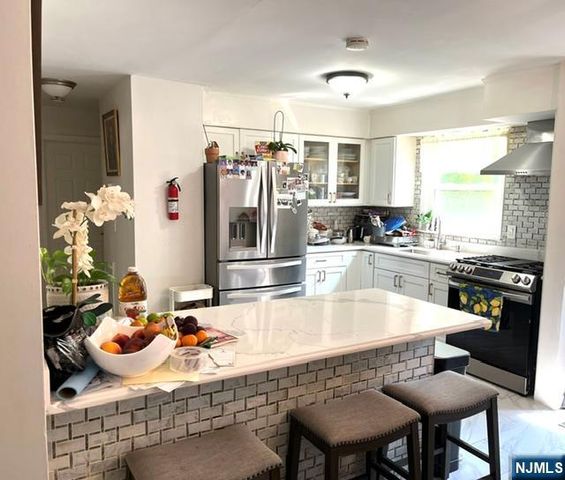 175 Euclid Avenue, Ridgefield Park, NJ 07660