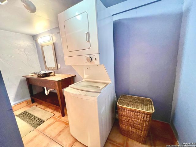 299 Fort Clark Rd, Brackettville, TX 78832