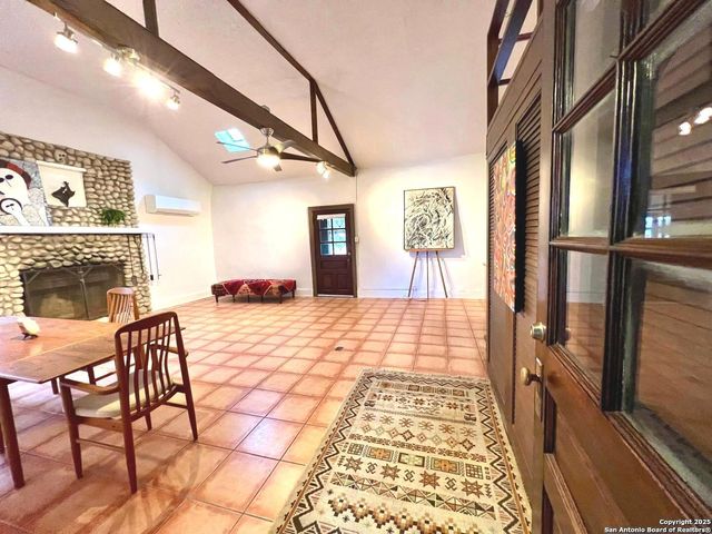 299 Fort Clark Rd, Brackettville, TX 78832